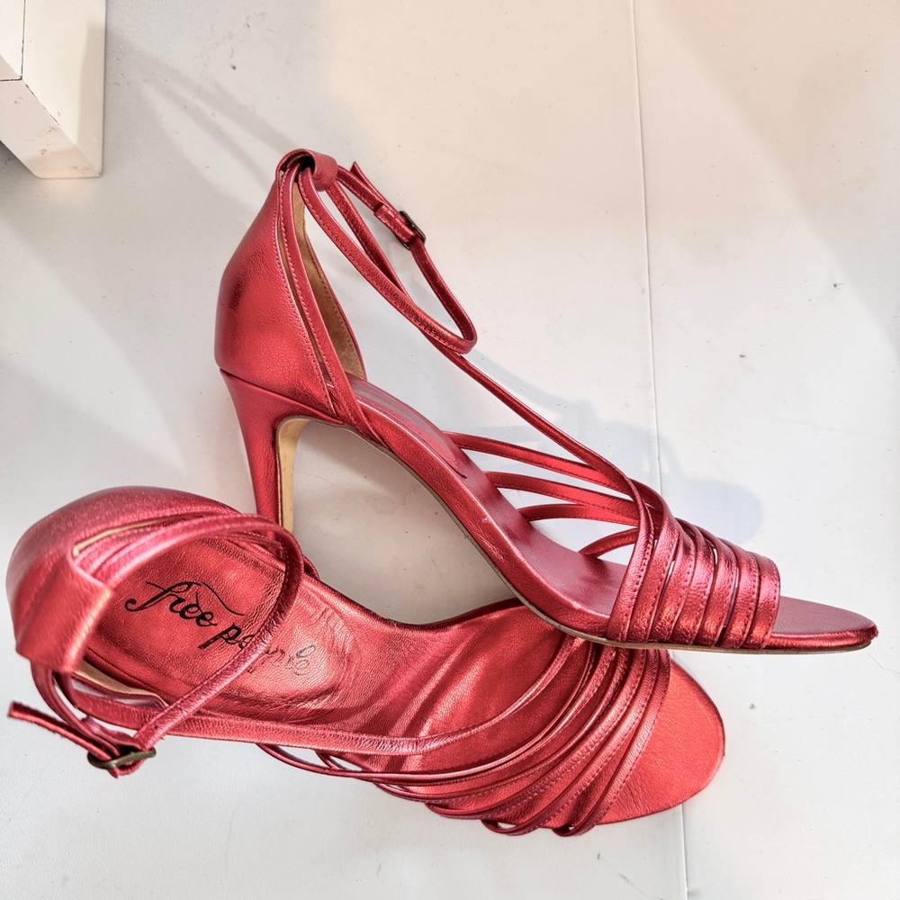 Free People Disco Fever Metallic Red Strappy Stiletto Heels Size 38 US 7.5 Party - Picture 8 of 12